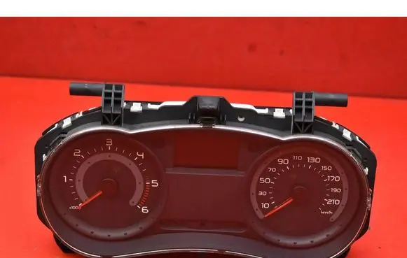 Renault Clio III Speedometer (instrument cluster) 8200761859M