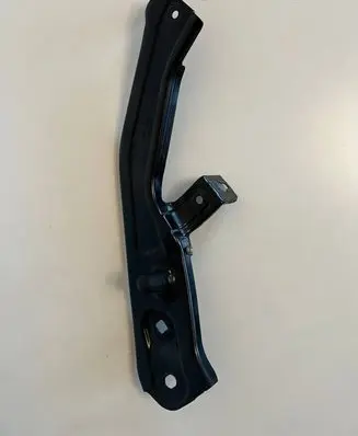 Skoda Kamiq Fender mounting bracket 658.805.931