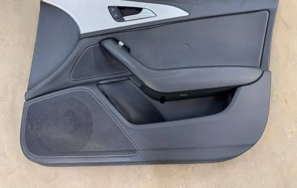 Audi A6 S6 C7 4G Front door card panel trim 