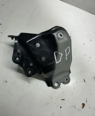 Lexus NX Headlight/headlamp mounting bracket
