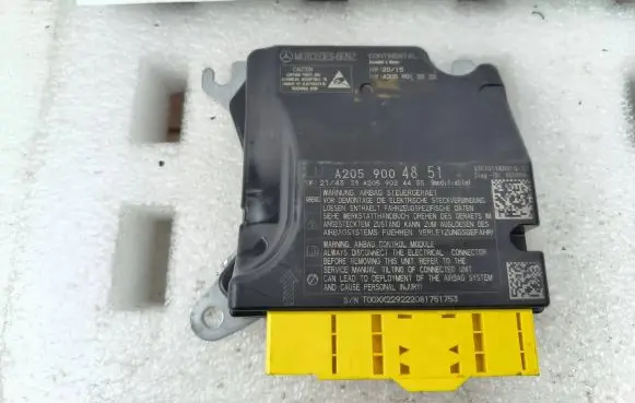 Mercedes-Benz C AMG W205 Airbag control unit/module 2059004851