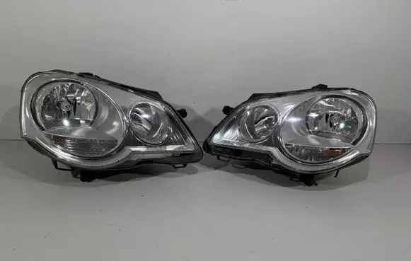 Volkswagen Polo IV 9N3 Headlights/headlamps set 10367835654