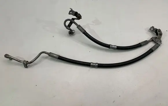 Power steering hose/pipe/line
