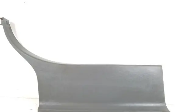(D)pillar trim (top)