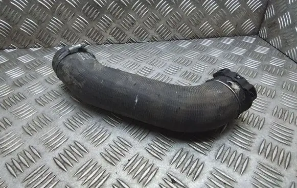 Volvo V60 Intercooler hose/pipe 31370447