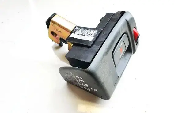 Volvo V50 Seat back rest lock catch 8621649 8621651