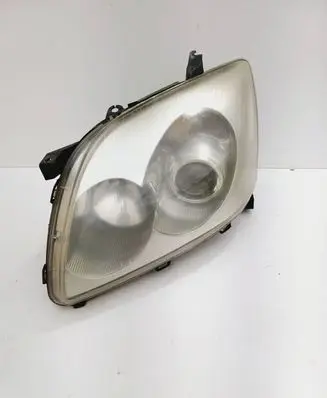 Toyota Avensis T250 Headlight/headlamp 20A370