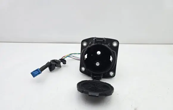 Mitsubishi Outlander Electric car charge socket 73LD1001