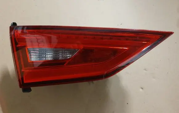 Audi A3 S3 8V Tailgate rear/tail lights 8V5045093J