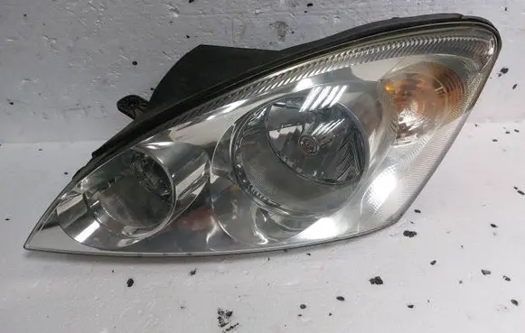 KIA Ceed Headlight/headlamp