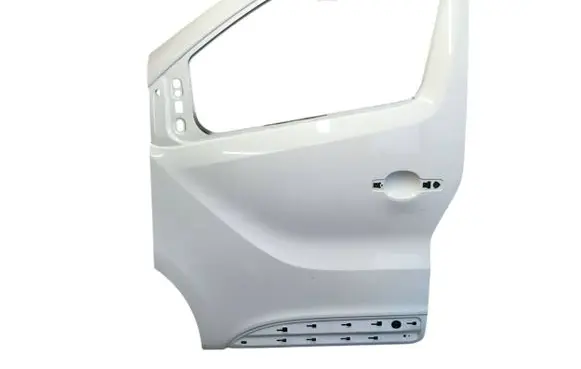 Renault Trafic III (X82) Front door
