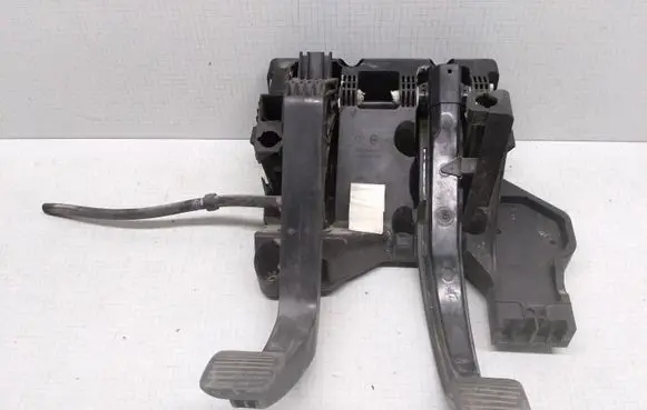 Peugeot Boxer Pedal assembly 1341020080