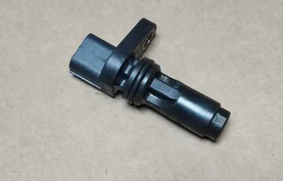 Honda Civic Camshaft position sensor 04J27