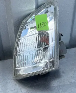 Nissan X-Trail T30 Front indicator light 3443l 023443