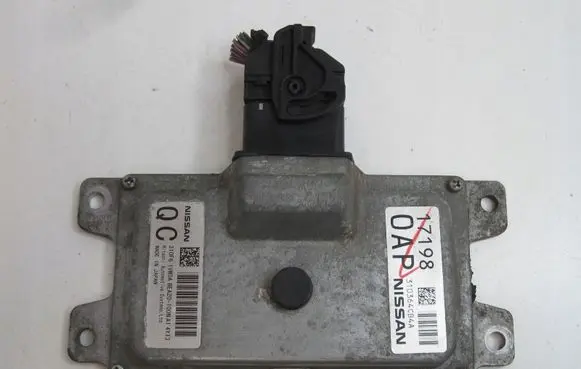 Nissan X-Trail T32 Transmission gearbox valve body 310F61VM0A