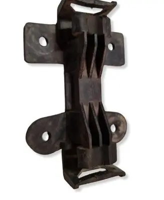 Audi 80 90 B2 Front bumper mounting bracket 811807253