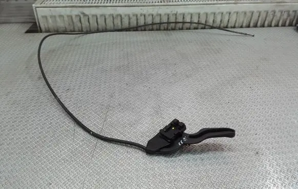 Engine bonnet/hood lock release cable