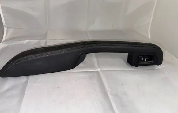 Porsche Macan (95B) Other rear door trim element 95B867374