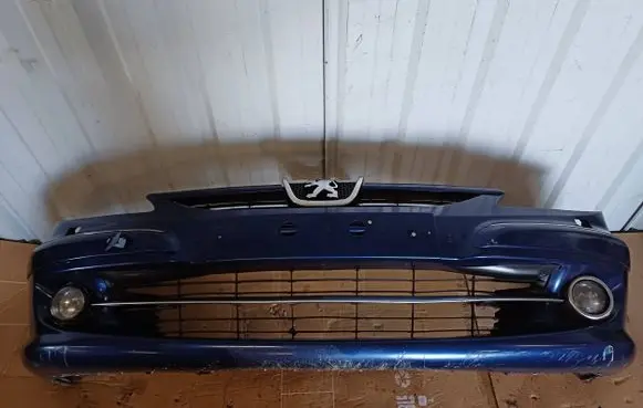 Peugeot 607 Front bumper 9649008677