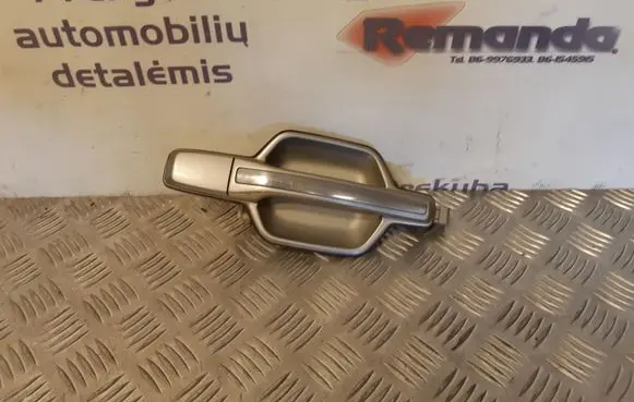 Mitsubishi Pajero Rear door exterior handle