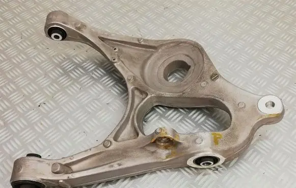 Mercedes-Benz GLS X166 Rear control arm A16606