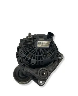 BMW 5 E60 E61 Generator/alternator 7797521