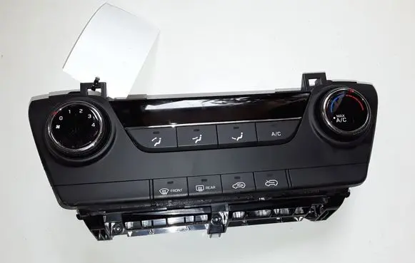 Hyundai Tucson TL Air conditioner control unit module 97250D7RA0TRY