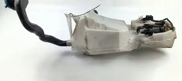 Volvo V60 Windshield washer fluid reservoir/tank 307447577