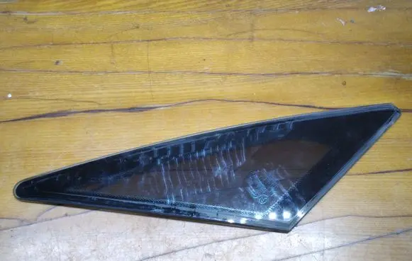 Mercedes-Benz E A207 Rear side window 43R001565