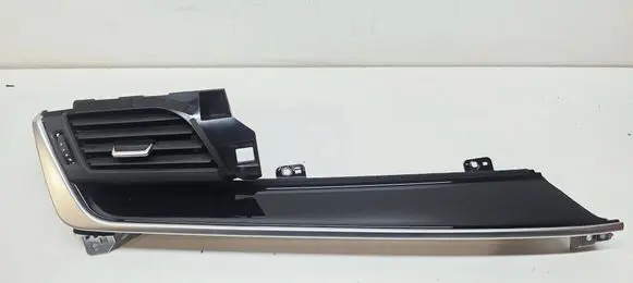 Nissan Qashqai J12 Dashboard side air vent grill/cover trim 684116UA0B 687616UA1A