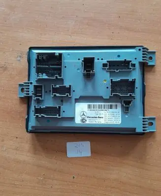 Mercedes-Benz E W213 Comfort/convenience module A2139006909