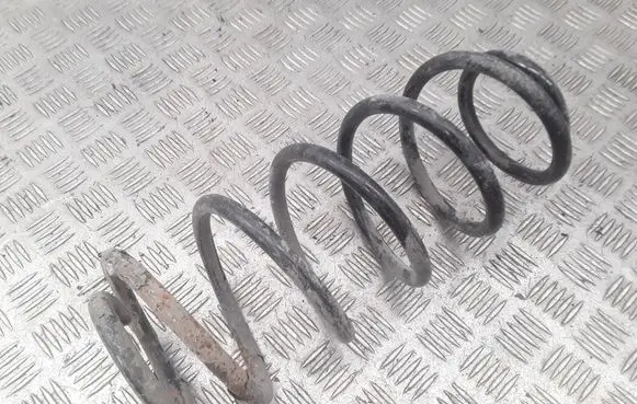 Opel Vectra B Front coil spring