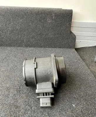 KIA Ceed Mass air flow meter 9021050002 281642A500 281974556