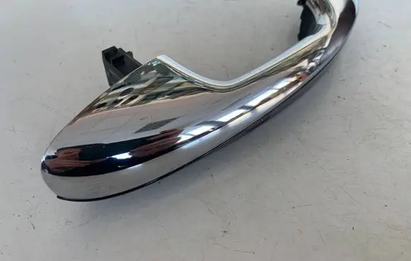 Mercedes-Benz C W205 Front door exterior handle 58464