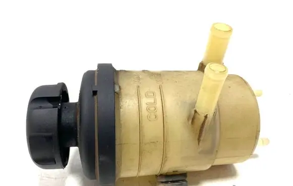Power steering fluid tank/reservoir