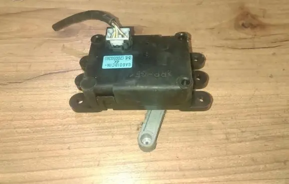 Mazda 323 F Air flap motor/actuator ga601bcin4k