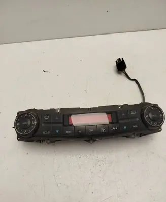 Mercedes-Benz CLS C219 Climate control unit 2198300685 00023705