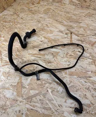 BMW 3 E90 E91 Fuel line pipe 780067101 7800671