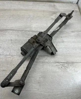 Skoda Fabia Mk1 (6Y) Front wiper linkage and motor 6Y1955023C 3397020701 6Q1955119A