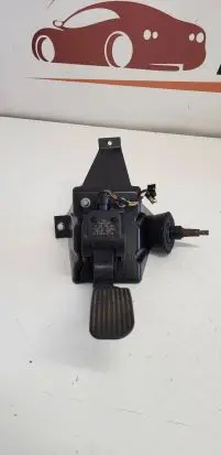 Mercedes-Benz Sprinter W906 Accelerator throttle pedal 0280755025 A4473000200