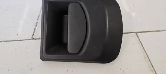 Iveco Daily 3rd gen Front door exterior handle 14525