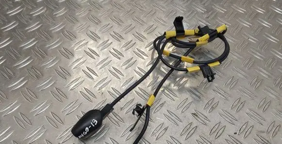 Toyota Aygo AB40 Aerial antenna amplifier