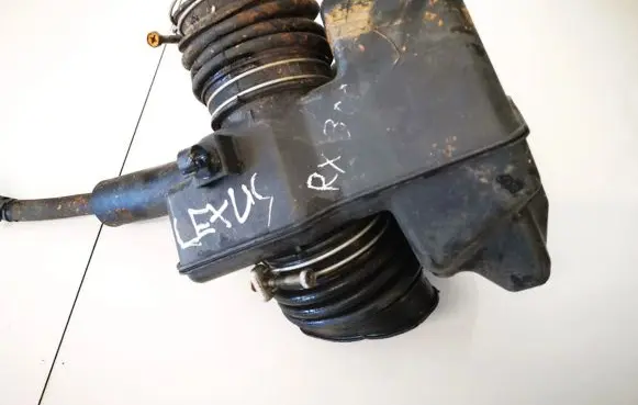 Intake resonator