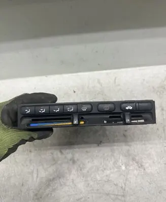 Honda Prelude Climate control unit