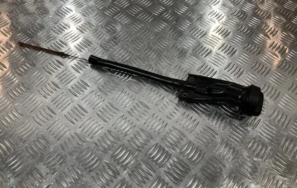 Mercedes-Benz A W176 Oil level dip stick A6070100500