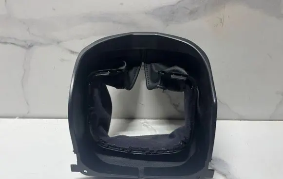 Mercedes-Benz C W204 Steering wheel column trim A2046820316