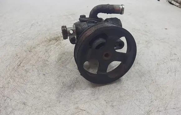 Mitsubishi Lancer X Power steering pump 
