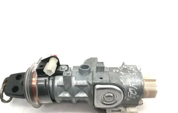 Subaru Forester SH Ignition lock 88215AG000 X1T25971