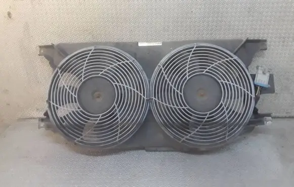 Mercedes-Benz ML W163 Electric radiator cooling fan A1635000155