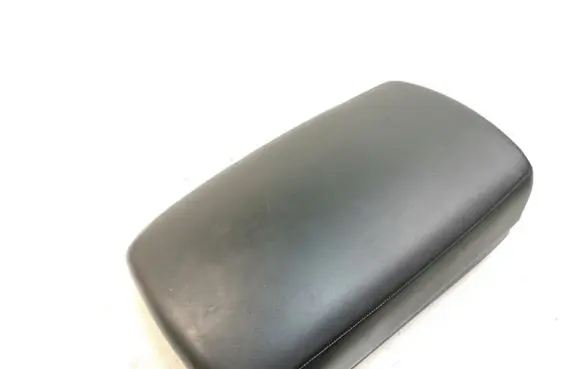Nissan Qashqai Armrest 07B2404CB9